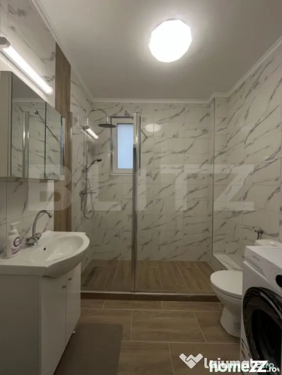 Apartament cu 3 camere, prima închiriere, parcare subteran?
