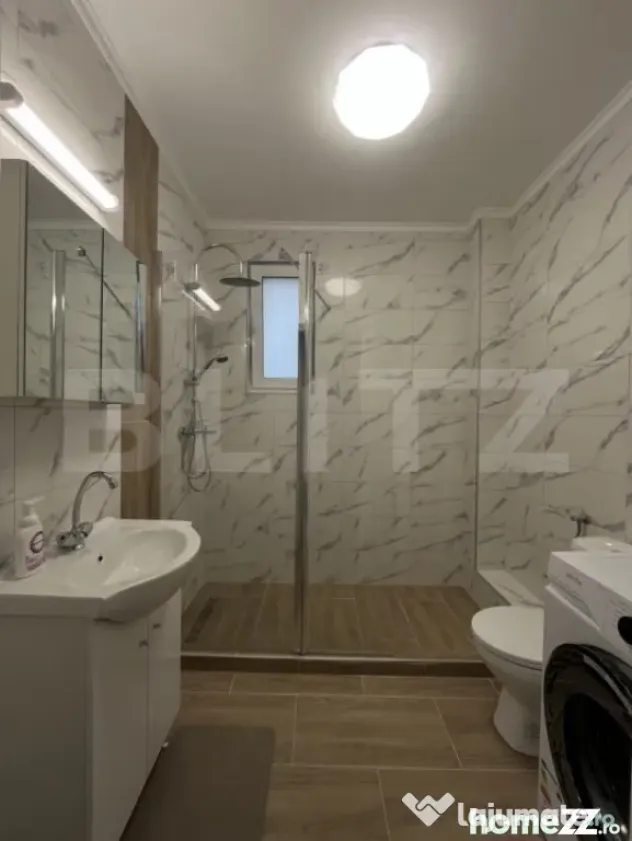 Apartament cu 3 camere, prima închiriere, parcare subteran?