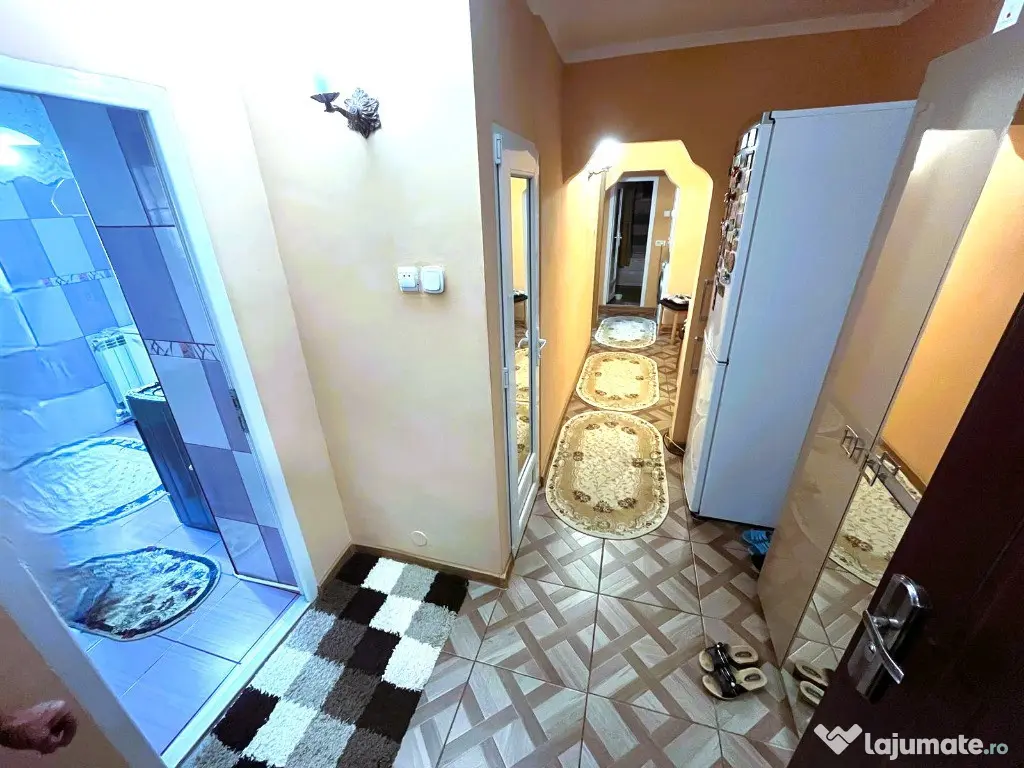 Apartament 3 camere --etajul 2 - E3 - 75mp