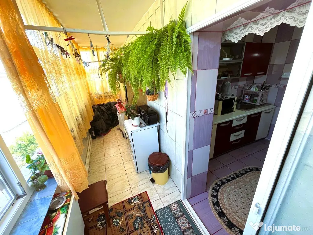 Apartament 3 camere --etajul 2 - E3 - 75mp