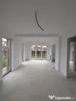 Casă modernă, cu funcțiune comercială în acte – zonă Aqua Park