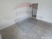 Ansamblu casa de locuit, hala productie ,spatiu de birour... 