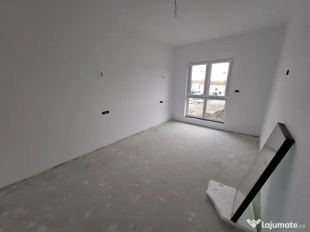 Vand apartament 2 camere zona Gradiste-Cehov ID:RH-44030-property