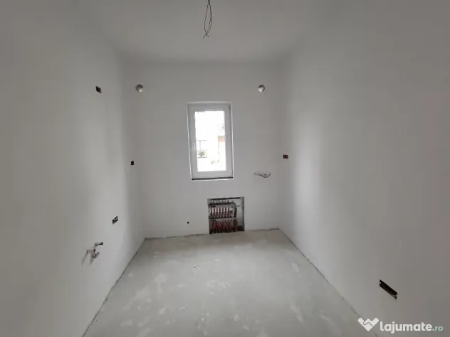 Vand apartament 2 camere zona Gradiste-Cehov ID:RH-44030-property