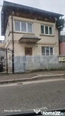 Apartament in VILA 70 mp/ CAMPINA