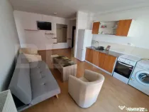 Apartament semidecomandat complet mobilat si utilat, parcare