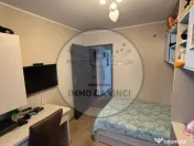 Vând apartament 3 camere Între Lacuri 