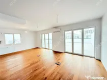 Penthouse cu 4 camere 111 mp utili terasa 78 mp doua locuri