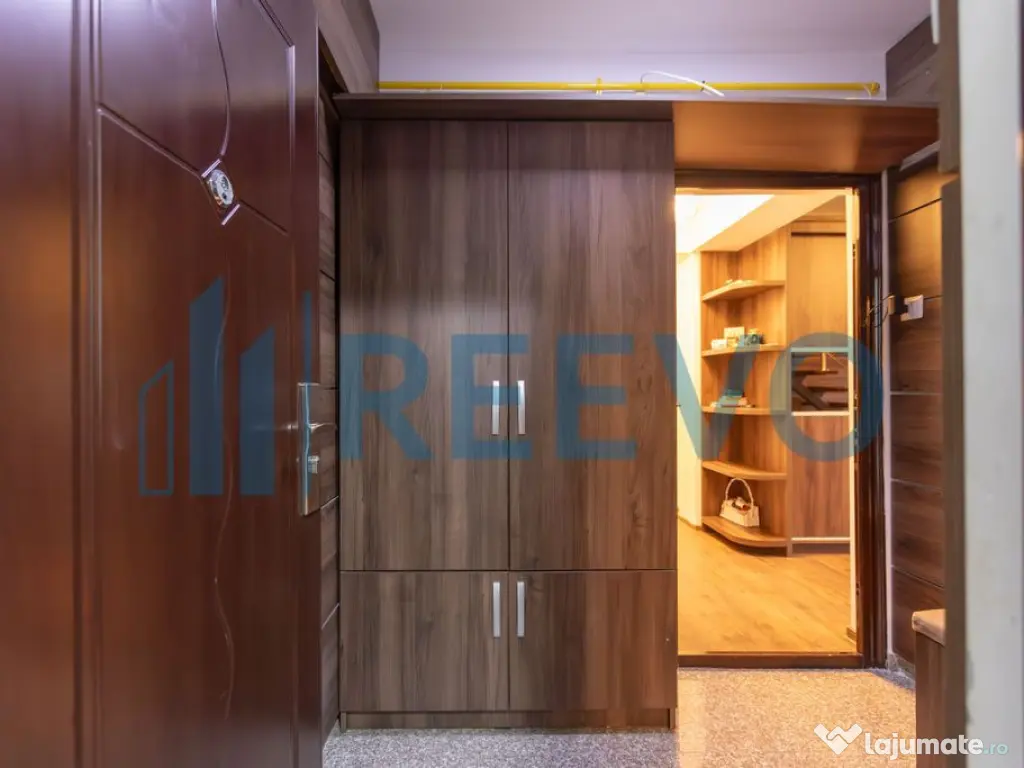 PENTHOUSE de vânzare, Grădina cu Magnolii+ 3 locuri de ...