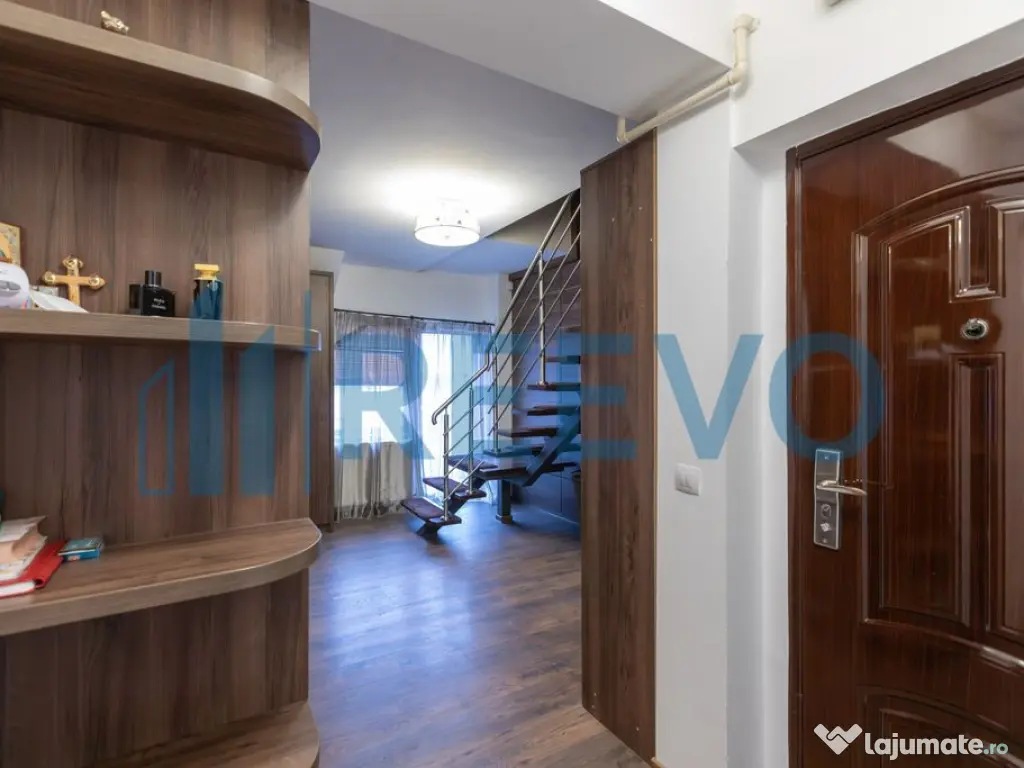 PENTHOUSE de vânzare, Grădina cu Magnolii+ 3 locuri de ...