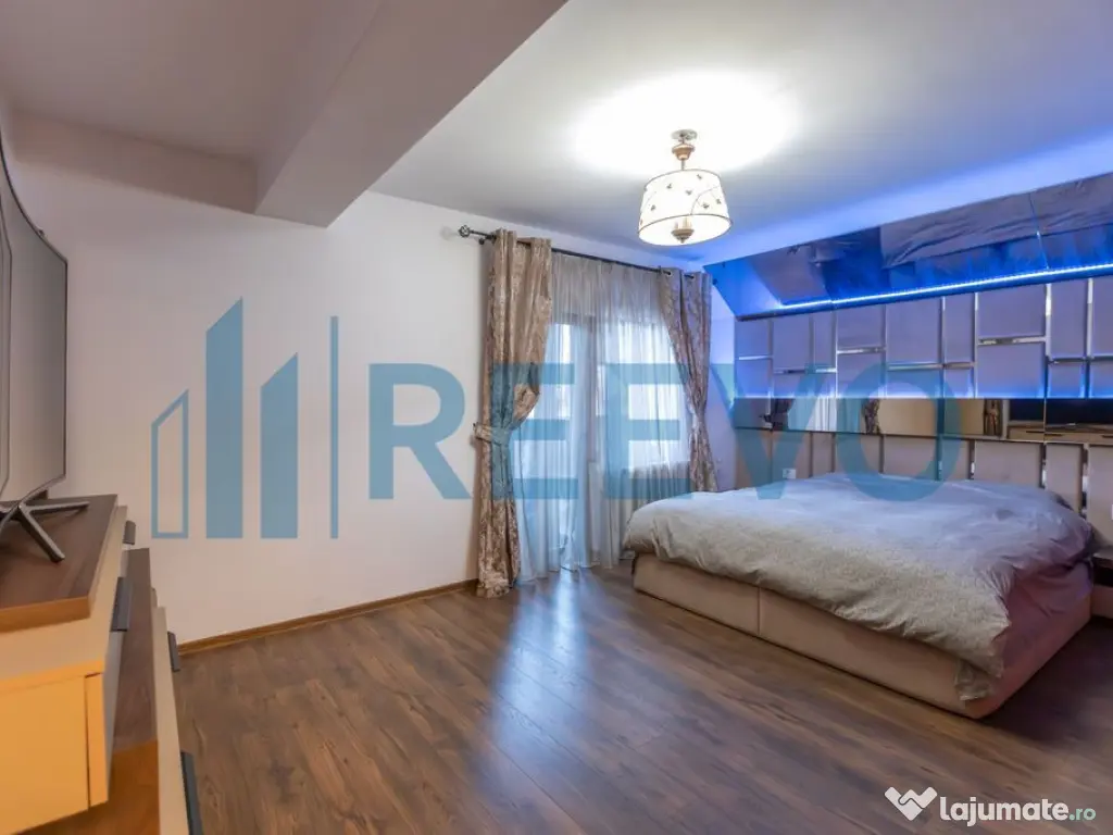 PENTHOUSE de vânzare, Grădina cu Magnolii+ 3 locuri de ...