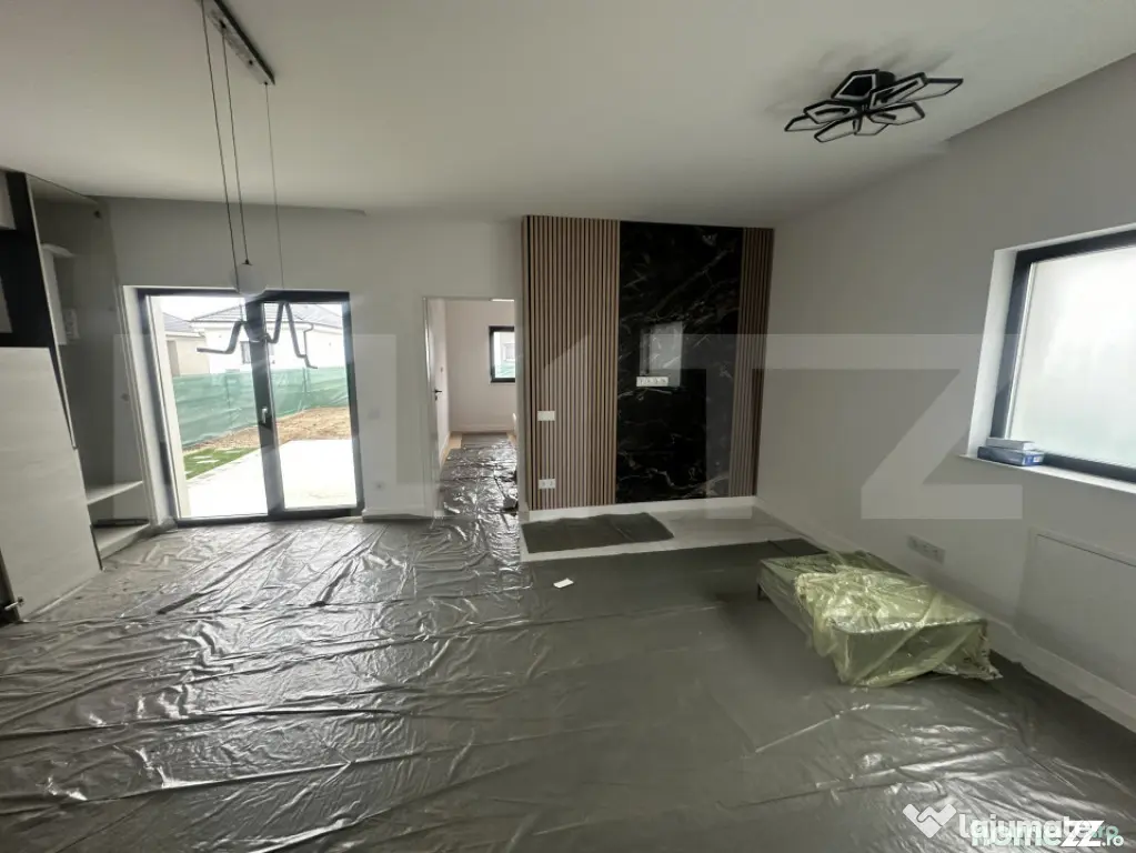Casa 3 camere, 80 mp, teren 300 mp - Odoreu (Satu-Mare)