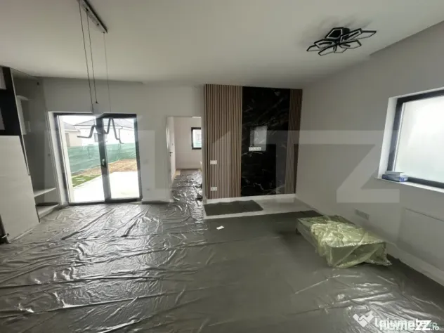 Casa 3 camere, 80 mp, teren 300 mp - Odoreu (Satu-Mare)