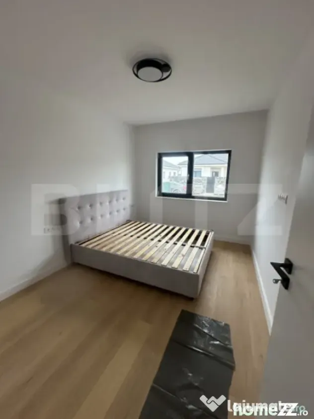 Casa 3 camere, 80 mp, teren 300 mp - Odoreu (Satu-Mare)