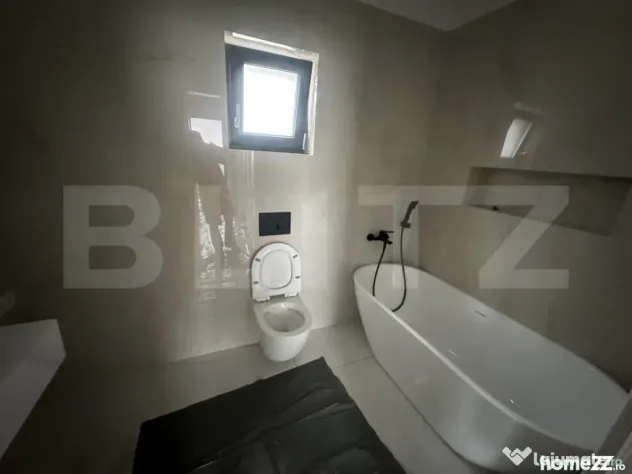 Casa 3 camere, 80 mp, teren 300 mp - Odoreu (Satu-Mare)