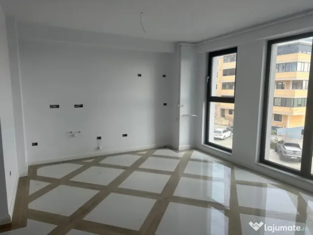 Apartament 2 camere de vanzare, situat in Tomis Plus, Consta
