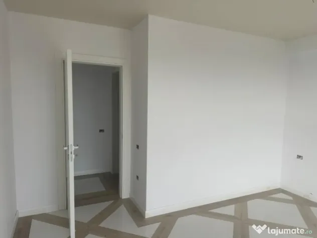 Apartament 2 camere de vanzare, situat in Tomis Plus, Consta