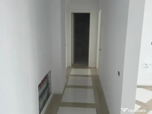 Apartament 2 camere de vanzare, situat in Tomis Plus, Consta