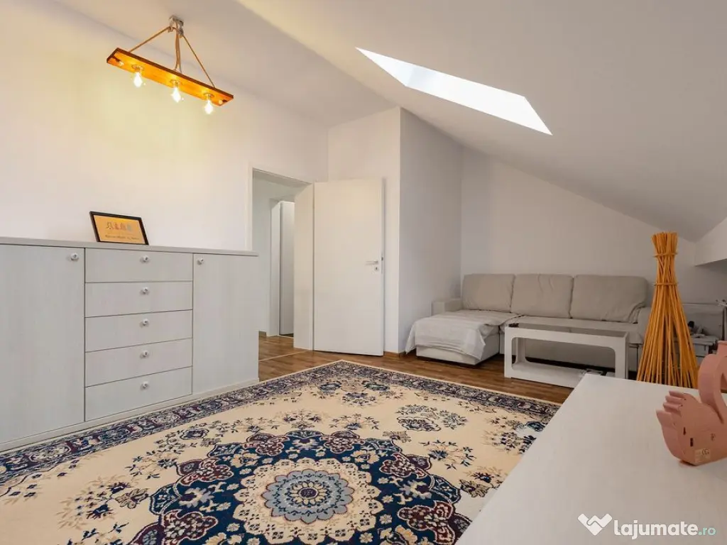 Casa individuala la pret de duplex langa padure | Comisio...