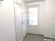 Spațiu comercial 75 mp Piata Catedralei. Vitrină si acc... 