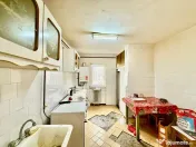 Apartament 3 camere, decomandat,etaj 2 + Garaj, Ioan Corvin 