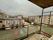 Apartament 3 camere, decomandat,etaj 2 + Garaj, Ioan Corvin 