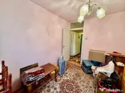 Apartament 3 camere, decomandat,etaj 2 + Garaj, Ioan Corvin 