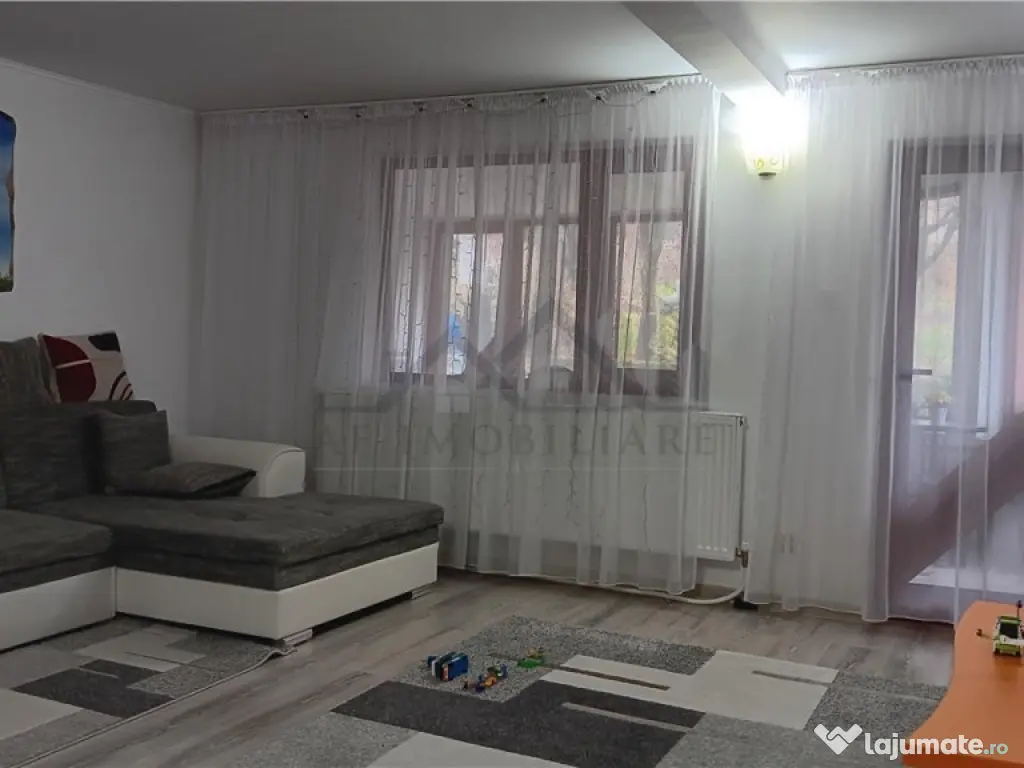 Ocazie! Barnova str Principala Vila P 1 M 225mp Teren 600mp