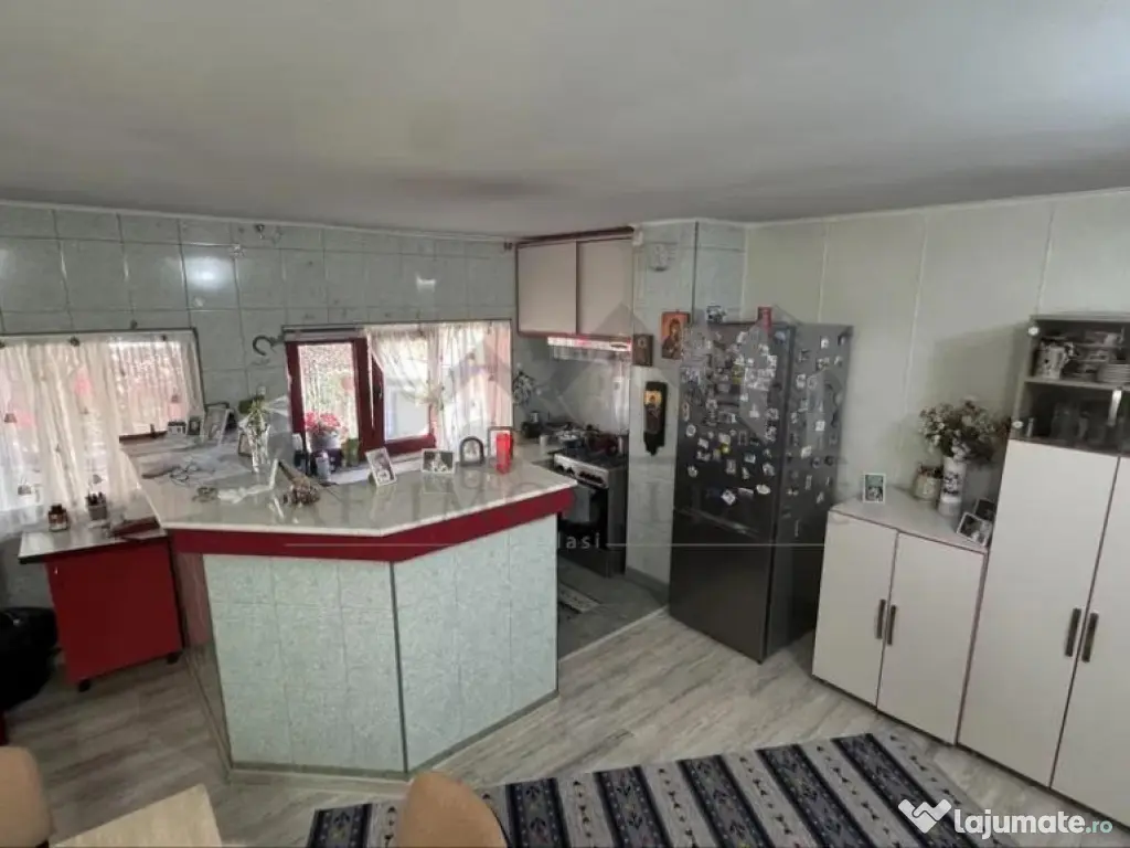 Ocazie! Barnova str Principala Vila P 1 M 225mp Teren 600mp