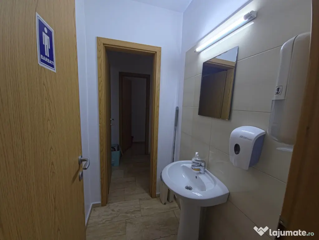 Birou de închiriat 80 mp clădire premium, Bulevardul Mamai