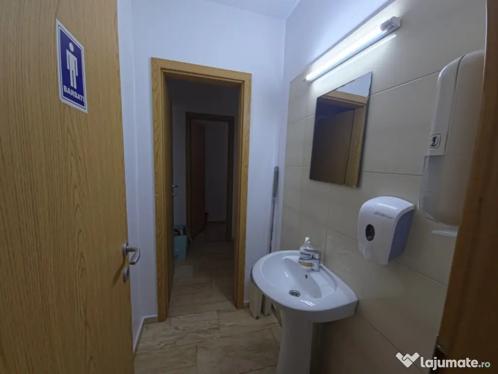 Birou de închiriat 80 mp clădire premium, Bulevardul Mamai