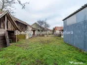 Casă + livadă tânără + curte 2.500 mp în Dorobanți 