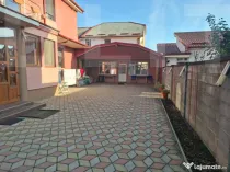 Vilă spațioasă cu 7 camere – confort, eleganță și fu