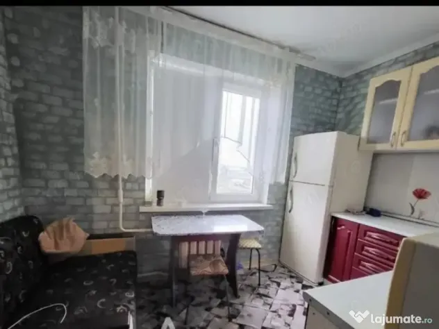 Oferim spre inchiriere garsoniera in zona Parcului Humulesti
