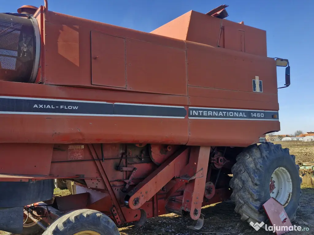 Tractor fiat 780 si combina international 1460