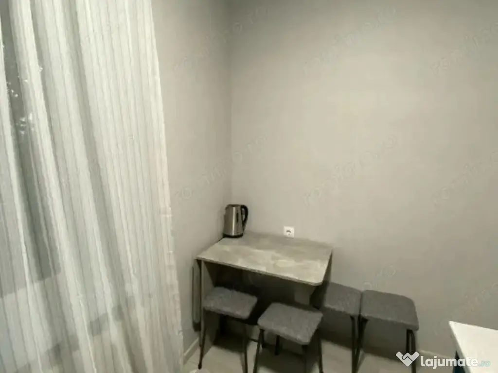 Ofer spre inchiriere garsoniera in zona Garii de Nord