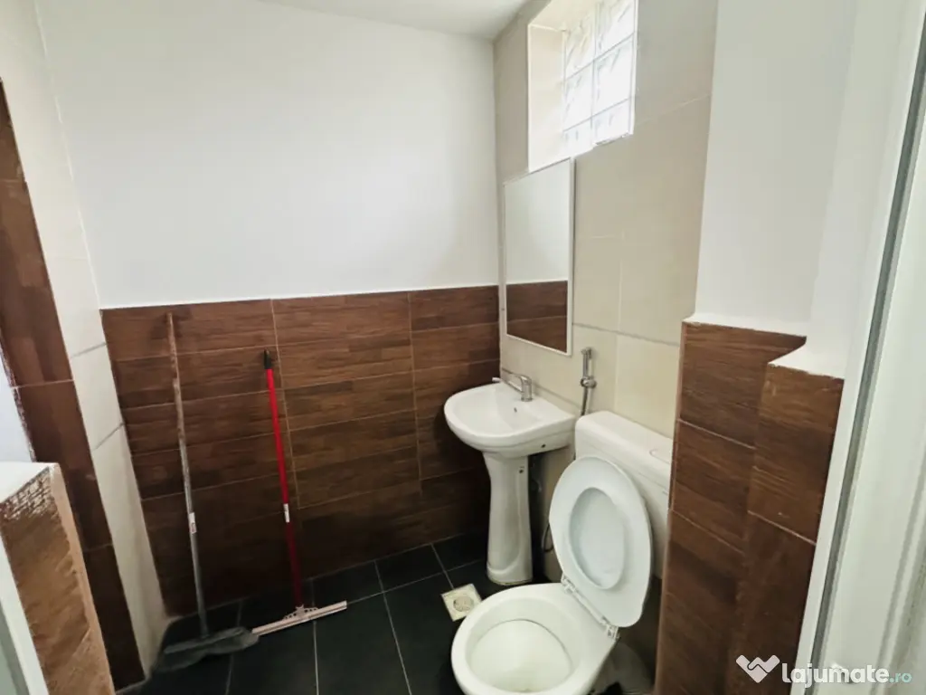 Hala industriala Sos Alexandria stradala 350 mp, 1200 mp par