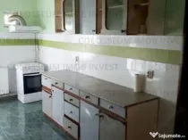 Apartament 2 camere, decomandat - zona Racadau