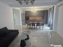 Apartament 3 camere, 87 mp, zona Damila