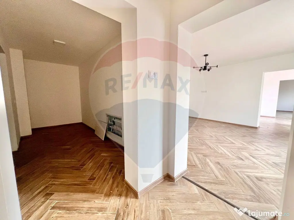 Casă de vânzare în zona Oncea, Str Ion Bogdan, teren 2...