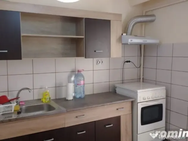 Garsoniera moblita si utilata zona Pipera
