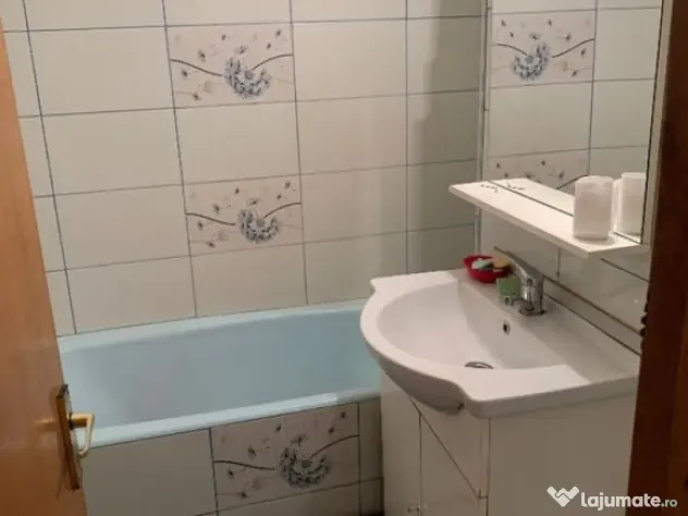 Garsoniera moblita si utilata zona Pipera