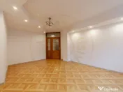 Apartament 5 camere an 1992 zona Rolast-Jumbo 0% Comision 