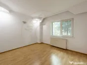 Apartament 5 camere an 1992 zona Rolast-Jumbo 0% Comision 