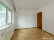 Apartament 5 camere an 1992 zona Rolast-Jumbo 0% Comision 