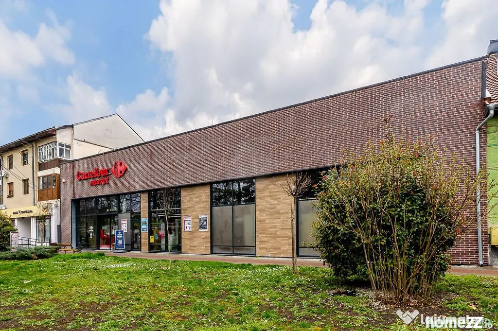 Spatiu comercial de vanzare cu chirias supermarket Profi