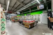 Spatiu comercial de vanzare cu chirias supermarket Profi