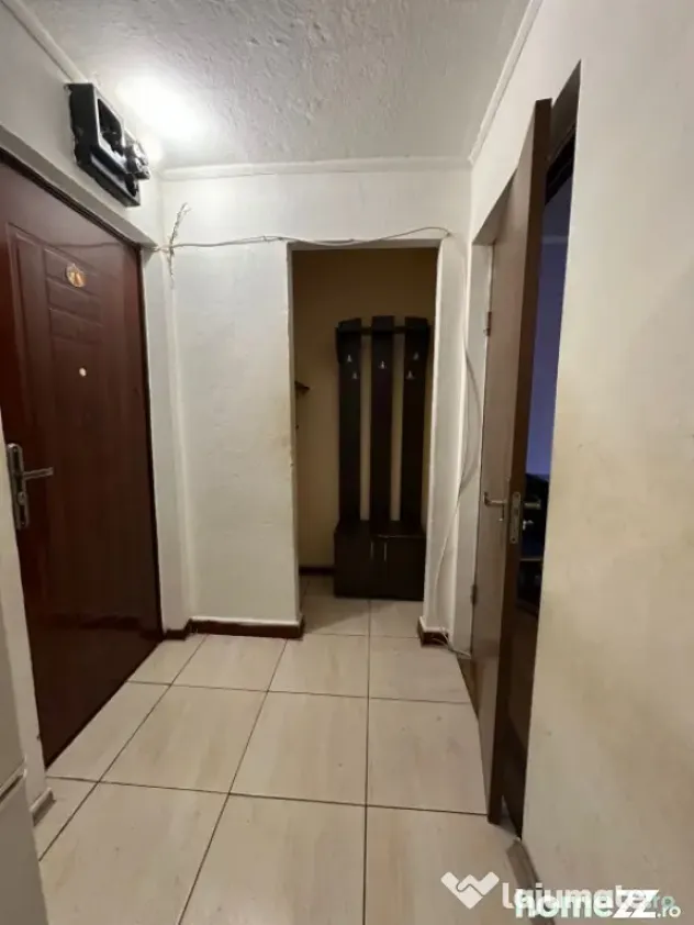 Apartament 2 camere confort 2, Viziru 1, etaj 3.