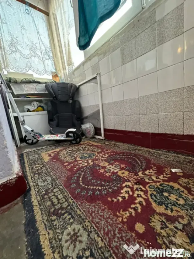 Apartament 2 camere confort 2, Viziru 1, etaj 3.