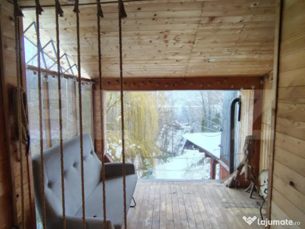 Cabană cochetă 4 camere, 130 mp utili, 180 mp teren, în S